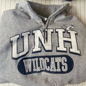 CHAMPION UNH WILDCATS VINTAGE QUARTER ZIP